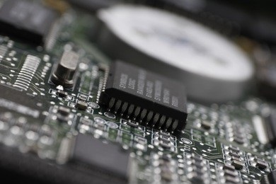 SMT贴片加工中焊料不足与虚焊或断路的现象