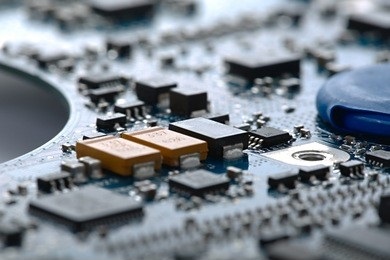 锡炉中焊料的维护及工艺参数调整