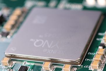 Smt加工中五微米精度对亚微米器件拾放无效