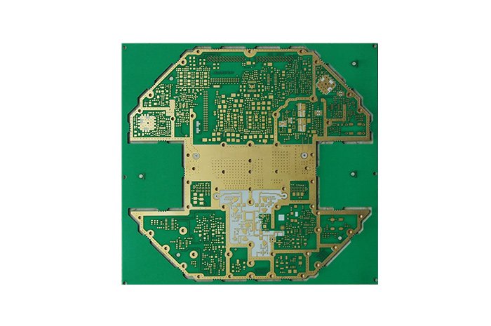 混合介质层压板 | PCB电路板